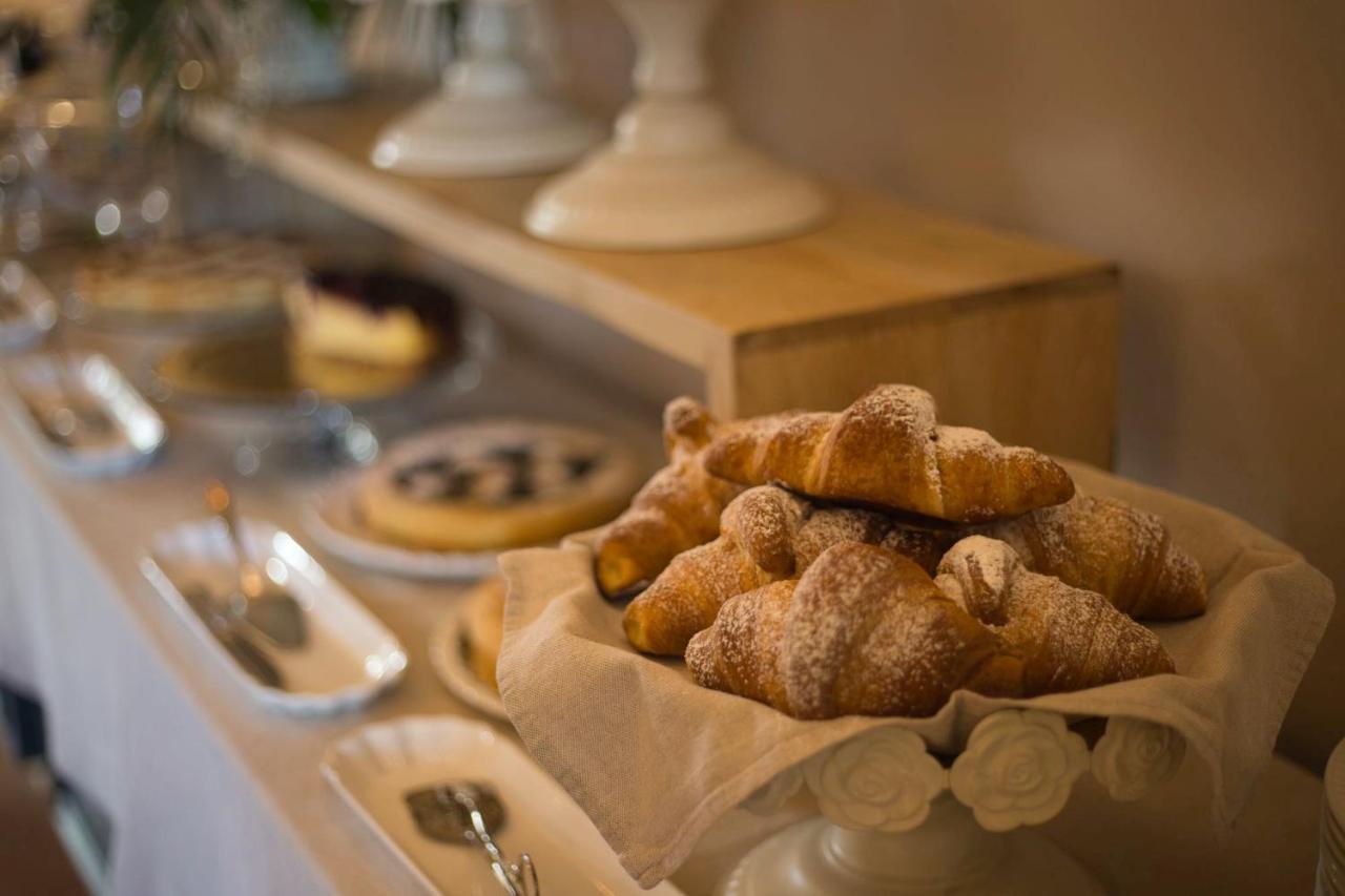 Corte Rossetti Le Dimore Luxury B&B Васто Экстерьер фото